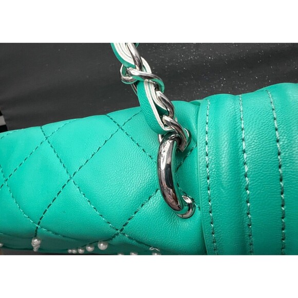 Badgley M Vegan Leather Crossbody Bag NWT Purse Handbag Women's Lock Pearls $129 - Picture 8 of 15